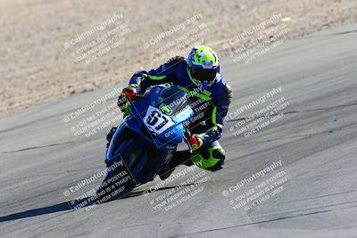 media/Jan-08-2022-SoCal Trackdays (Sat) [[1ec2777125]]/Turn 10 (2pm)/